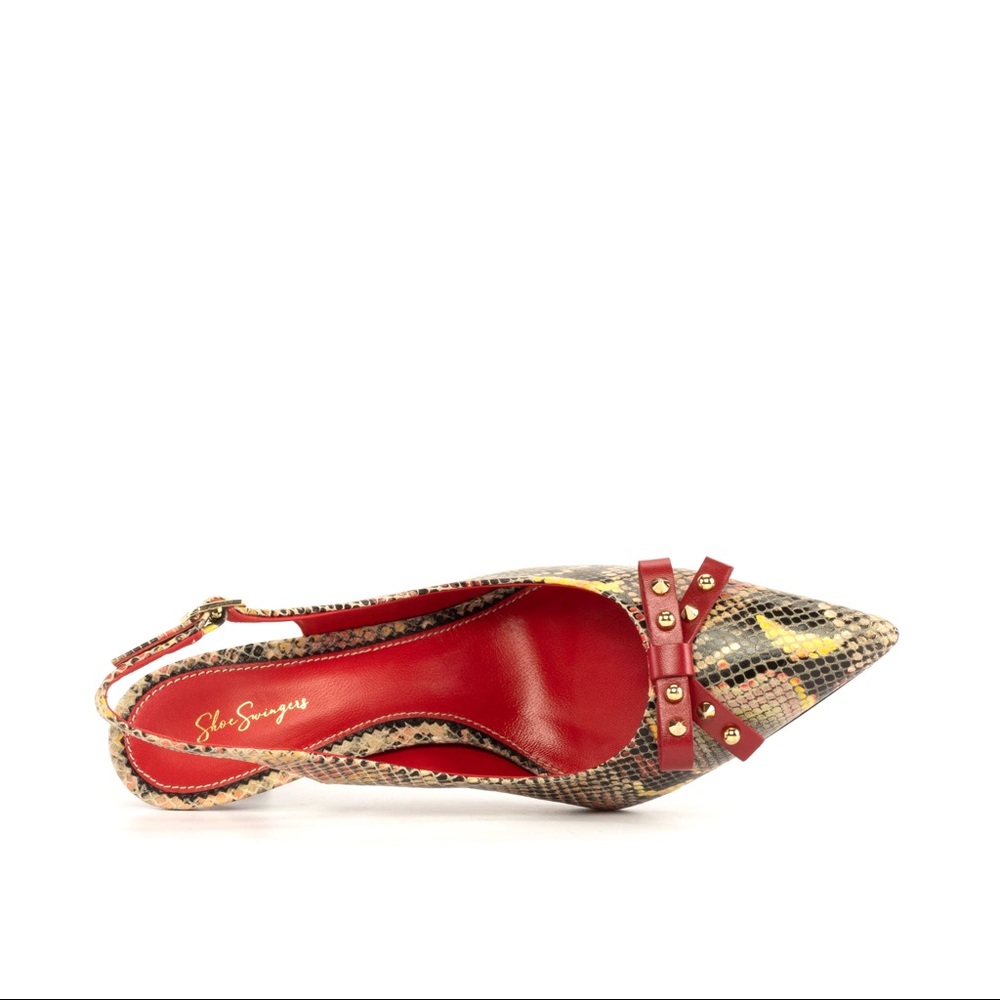 Multicolored snakeskin print slingback with leather and gold stud bow.